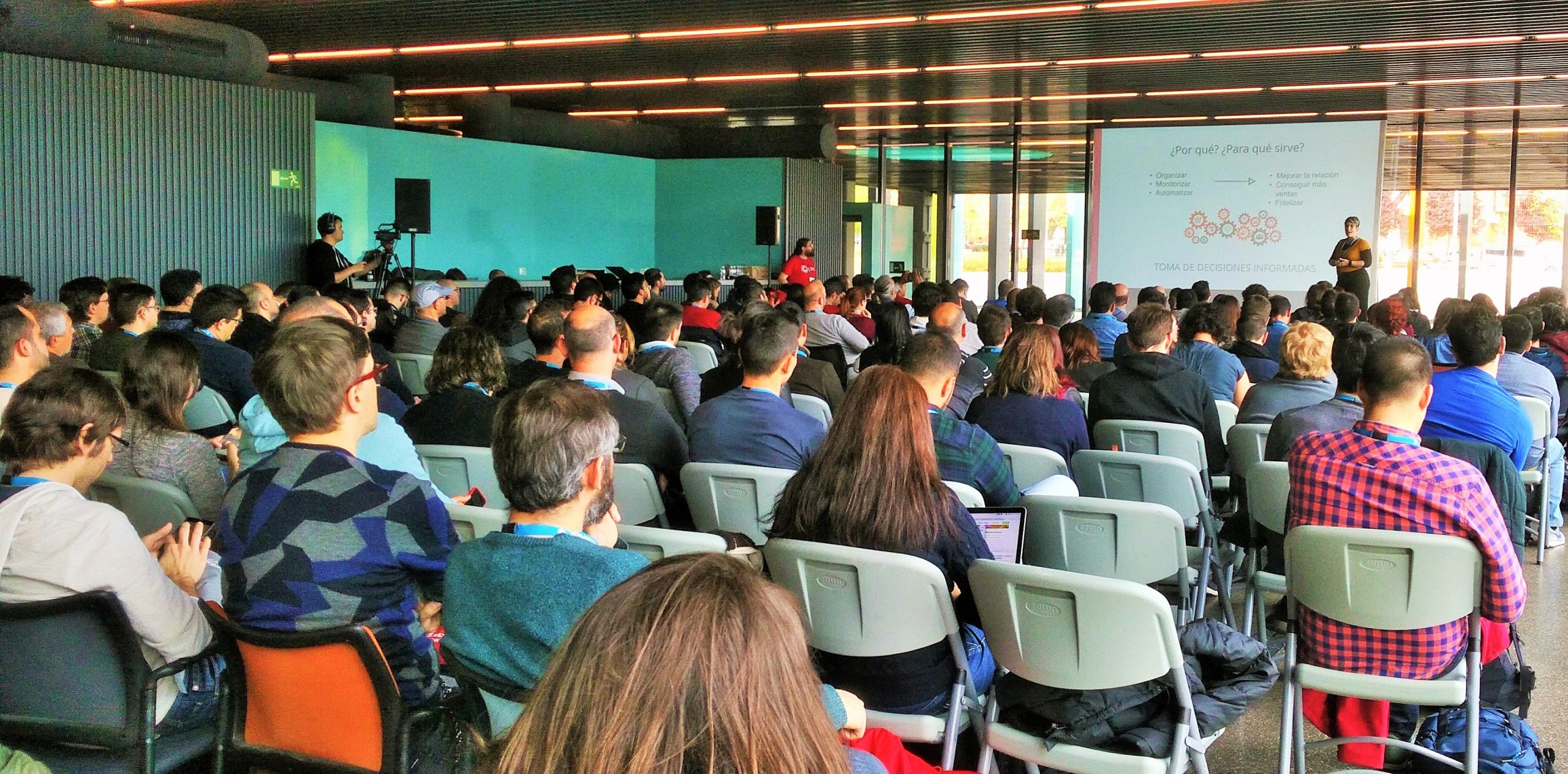 Dinahosting, patrocinadora de WordCamp Madrid 2019