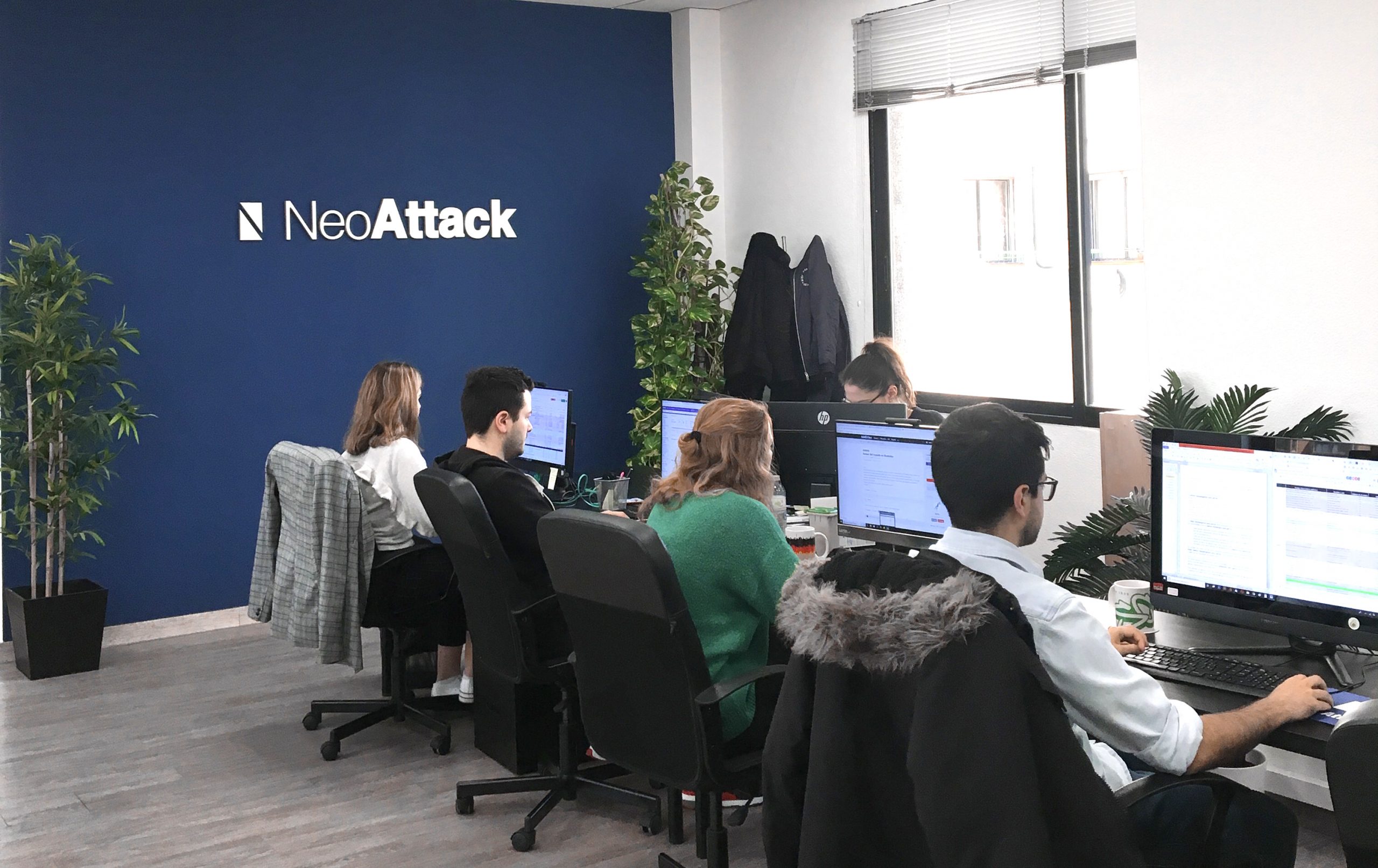 Oficinas NeoAttack