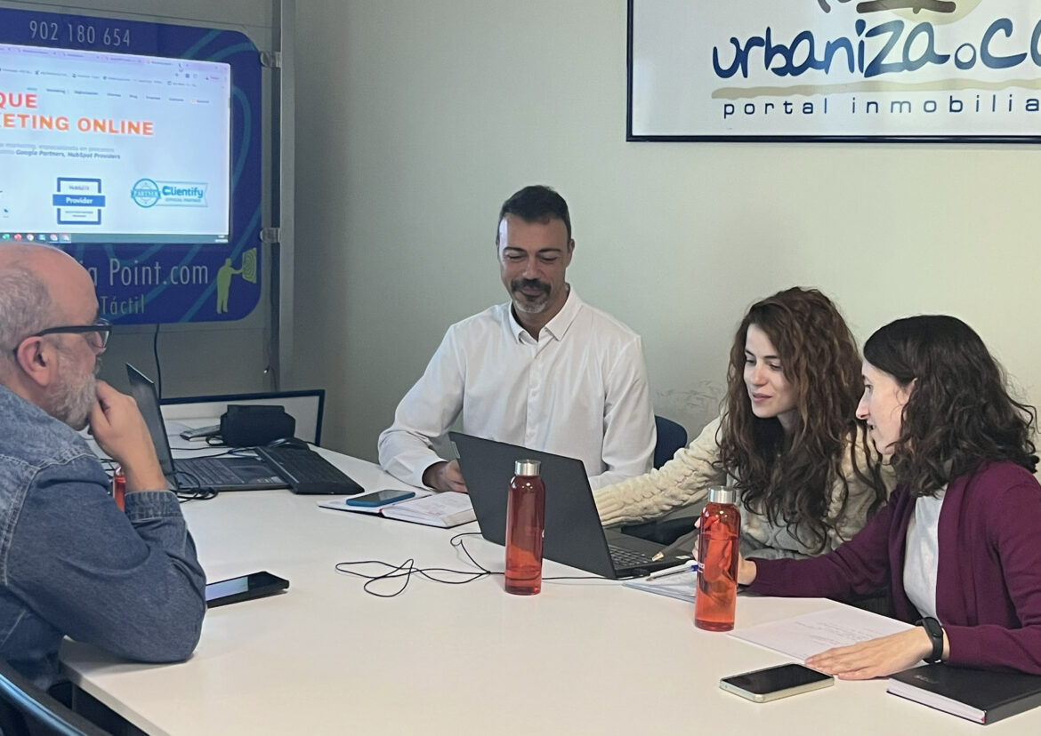 Equipo de Urbaniza Interactiva