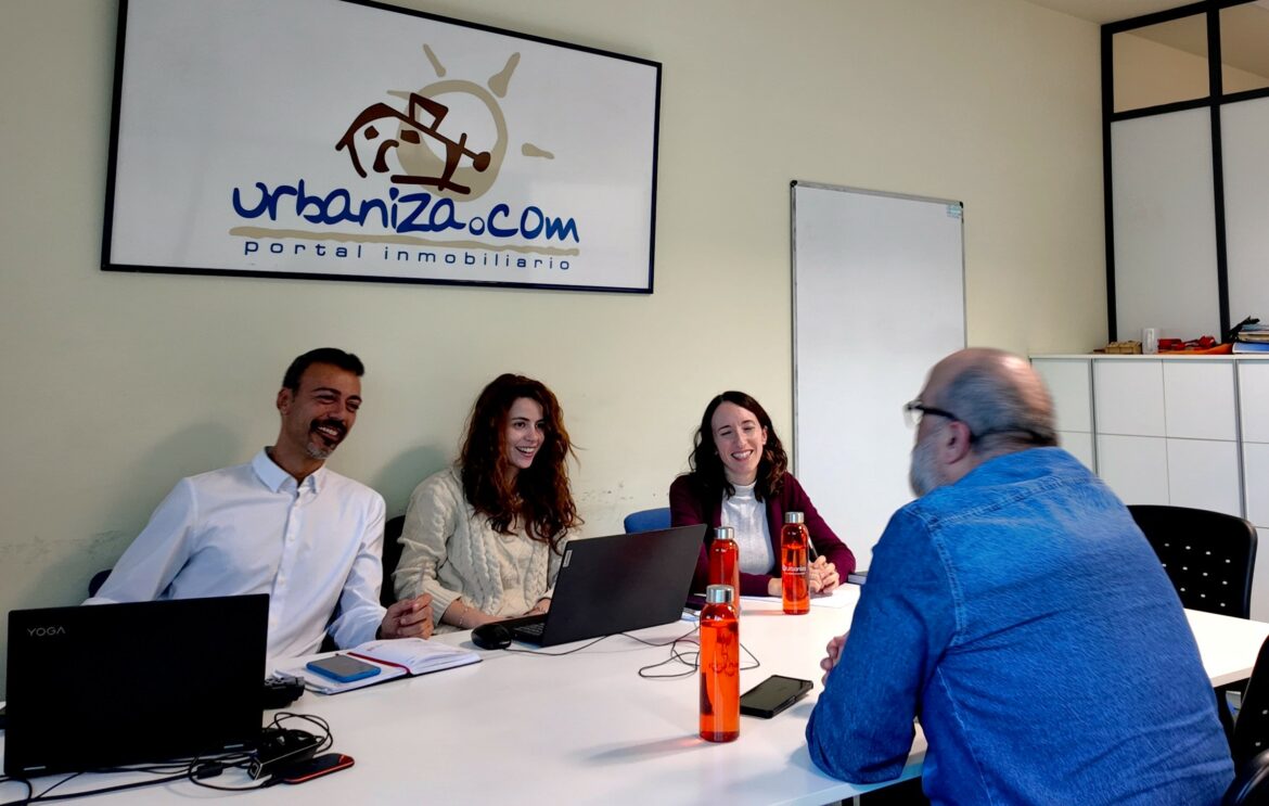 Equipo de Marketing de Urbaniza Interactiva